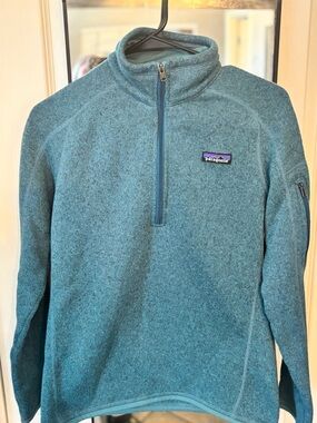 Patagonia Women’s Teal Half-Zip Pullover Sweater